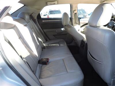 2007 Chrysler 300 Series Touring   - Photo 13 - Lexington, NE 68850