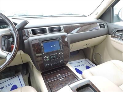 2011 GMC Yukon Denali   - Photo 15 - Lexington, NE 68850