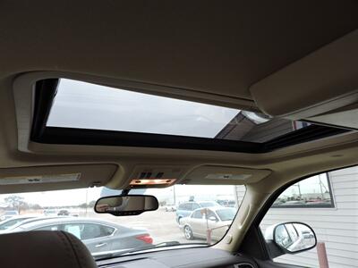 2011 GMC Yukon Denali   - Photo 16 - Lexington, NE 68850