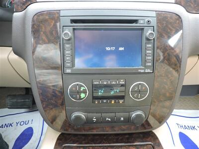 2011 GMC Yukon Denali   - Photo 19 - Lexington, NE 68850