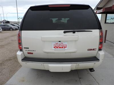 2011 GMC Yukon Denali   - Photo 6 - Lexington, NE 68850