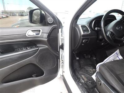 2020 Jeep Grand Cherokee Laredo - Photo 15 - Lexington, NE 68850