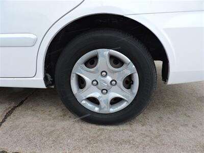 2004 Hyundai ACCENT GL   - Photo 8 - Grand Island, NE 68801
