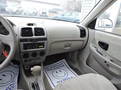 2004 Hyundai ACCENT GL   - Photo 14 - Grand Island, NE 68801