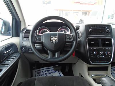 2012 Dodge Grand Caravan SXT   - Photo 19 - Kearney, NE 68847