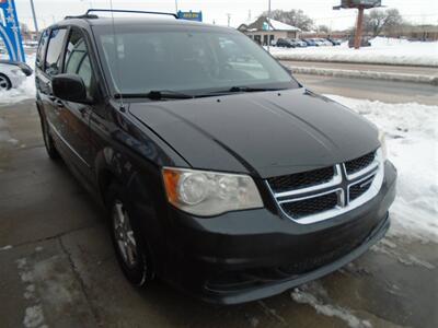 2012 Dodge Grand Caravan SXT   - Photo 3 - Kearney, NE 68847