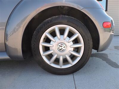 2005 Volkswagen Beetle GLS   - Photo 8 - Grand Island, NE 68801