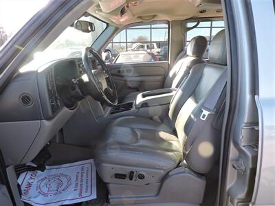2004 Chevrolet Suburban 1500 LS   - Photo 9 - North Platte, NE 69101