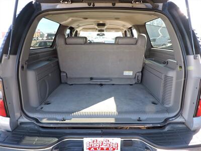 2004 Chevrolet Suburban 1500 LS   - Photo 12 - North Platte, NE 69101