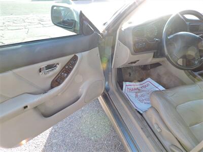2001 Subaru Outback Limited - Photo 16 - Grand Island, NE 68801