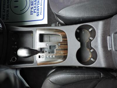 2010 Hyundai SANTA FE SE   - Photo 18 - North Platte, NE 69101