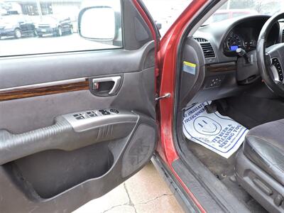 2010 Hyundai SANTA FE SE   - Photo 15 - North Platte, NE 69101