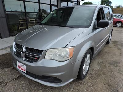 2014 Dodge Grand Caravan SE   - Photo 2 - Lexington, NE 68850