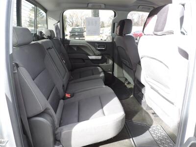 2017 Chevrolet Silverado 1500 LT   - Photo 11 - Lexington, NE 68850