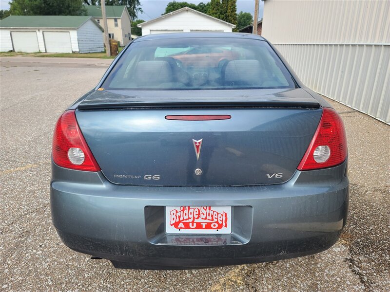 2006 Pontiac G6 photo