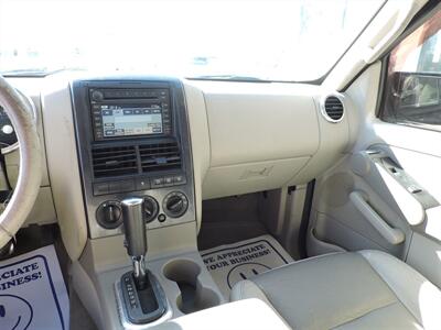 2007 Ford Explorer XLT   - Photo 15 - Grand Island, NE 68801