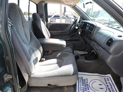 1998 Dodge Dakota - Photo 10 - Lexington, NE 68850