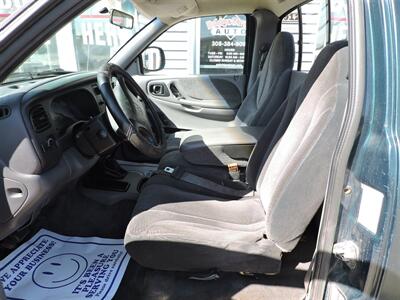 1998 Dodge Dakota - Photo 9 - Lexington, NE 68850