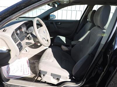 2004 Volvo V70 2.4 - Photo 9 - Kearney, NE 68847