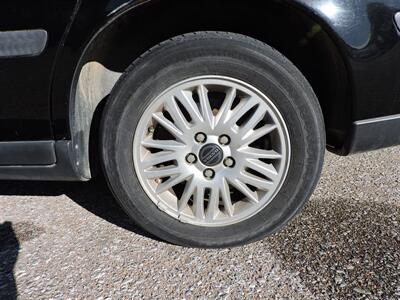 2004 Volvo V70 2.4 - Photo 8 - Kearney, NE 68847