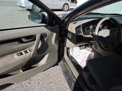 2004 Volvo V70 2.4 - Photo 14 - Kearney, NE 68847