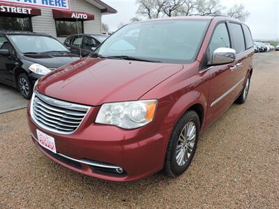 2013 Chrysler Town & Country Touring-L  