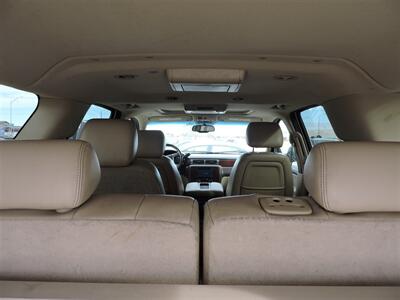 2011 Chevrolet Suburban LTZ - Photo 14 - Lexington, NE 68850