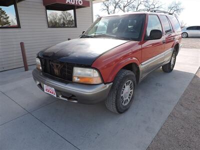 1998 GMC Jimmy SLS Sport - Photo 2 - Lexington, NE 68850