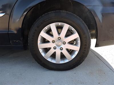 2014 Chrysler Town & Country Touring - Photo 8 - Lexington, NE 68850
