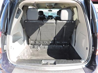 2014 Chrysler Town & Country Touring - Photo 12 - Lexington, NE 68850