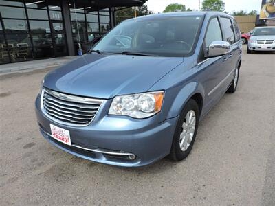 2011 Chrysler Town & Country Touring-L - Photo 2 - Lexington, NE 68850