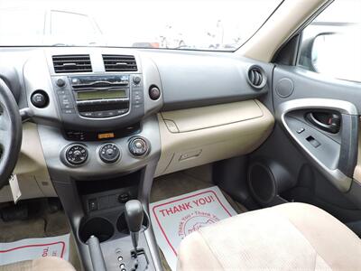 2010 Toyota RAV4   - Photo 15 - Lexington, NE 68850
