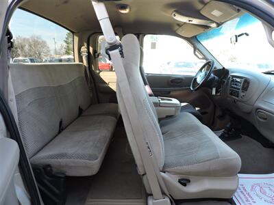 2000 Ford F-150 XL   - Photo 12 - Lexington, NE 68850