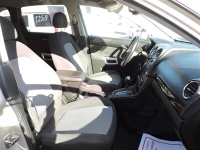2013 Chevrolet Captiva Sport LS   - Photo 10 - North Platte, NE 69101