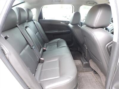 2011 Chevrolet Impala LT   - Photo 11 - Lexington, NE 68850