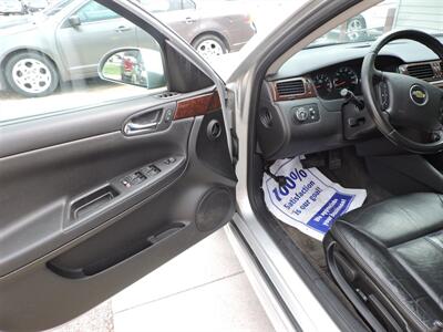 2011 Chevrolet Impala LT   - Photo 15 - Lexington, NE 68850