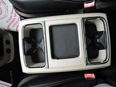 2014 Chrysler Town & Country Touring   - Photo 20 - Kearney, NE 68847