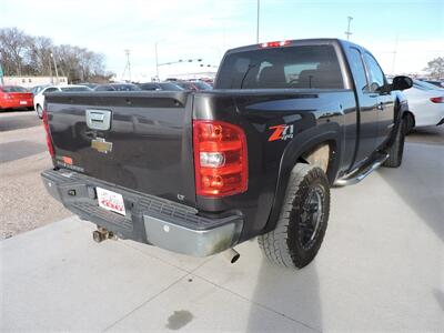 2011 Chevrolet Silverado 1500 LT - Photo 5 - Lexington, NE 68850