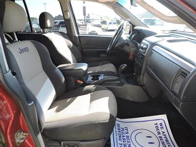 2004 Jeep Grand Cherokee Special Edition - Photo 10 - Grand Island, NE 68801