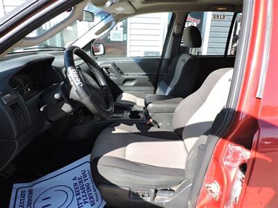2004 Jeep Grand Cherokee Special Edition - Photo 9 - Grand Island, NE 68801