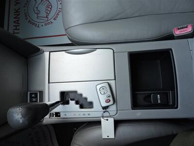 2007 Toyota Camry Hybrid - Photo 19 - Grand Island, NE 68801