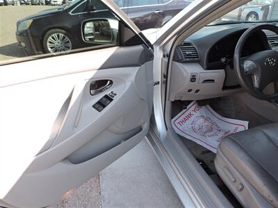 2007 Toyota Camry Hybrid - Photo 16 - Grand Island, NE 68801