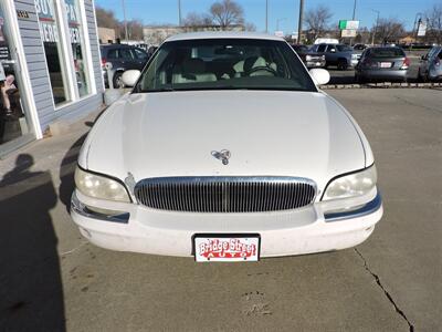 2002 Buick Park Avenue - Photo 3 - Grand Island, NE 68801