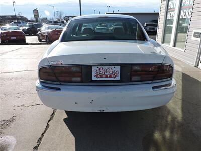 2002 Buick Park Avenue - Photo 6 - Grand Island, NE 68801