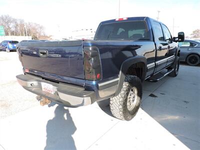 2001 Chevrolet Silverado 2500   - Photo 5 - Lexington, NE 68850
