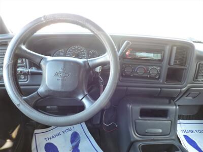 2001 Chevrolet Silverado 2500   - Photo 12 - Lexington, NE 68850
