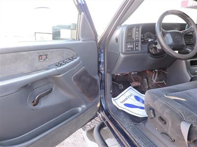 2001 Chevrolet Silverado 2500   - Photo 14 - Lexington, NE 68850