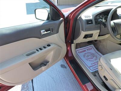 2009 Ford Fusion V6 SE   - Photo 16 - Grand Island, NE 68801