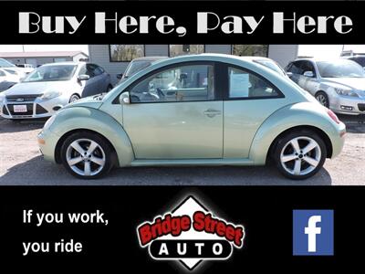 2006 Volkswagen Beetle 2.5   - Photo 1 - North Platte, NE 69101
