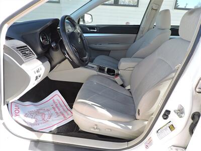 2013 Subaru Legacy 2.5i Premium - Photo 9 - Lexington, NE 68850
